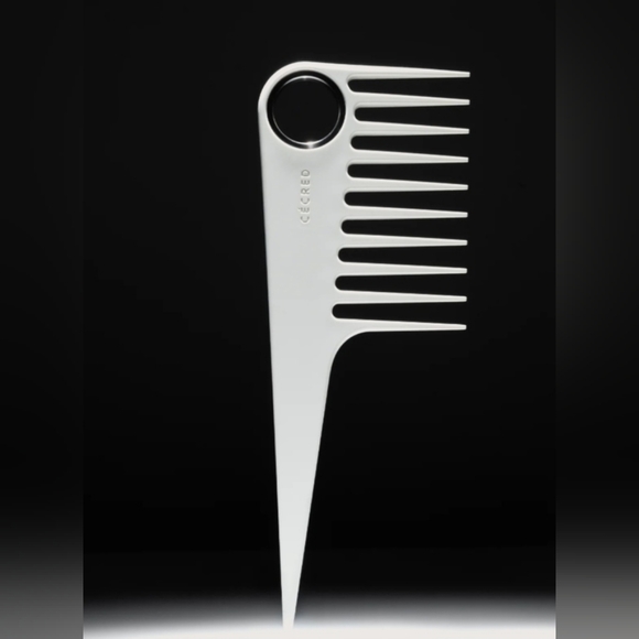 Cécred Wide Tooth Comb - Picture 1 of 4